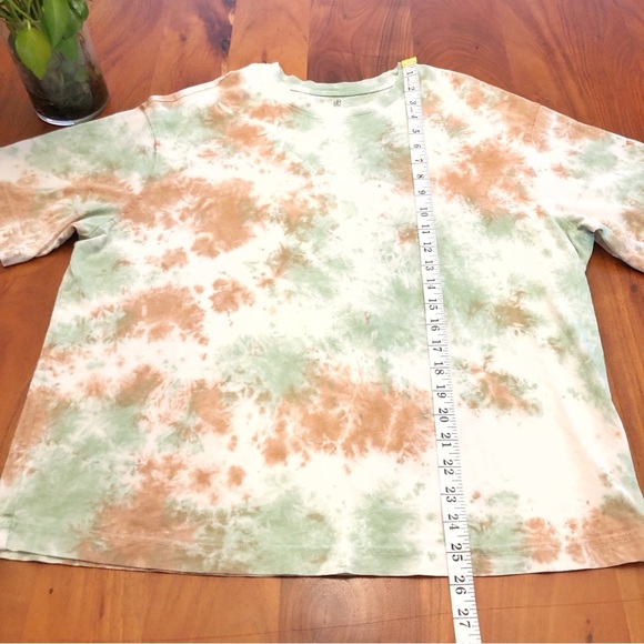 NOBO Artsy Oversized Pastel Green & Brown Tie Dye Effect Relaxed Fit T- Shirt. - Picture 10 of 12